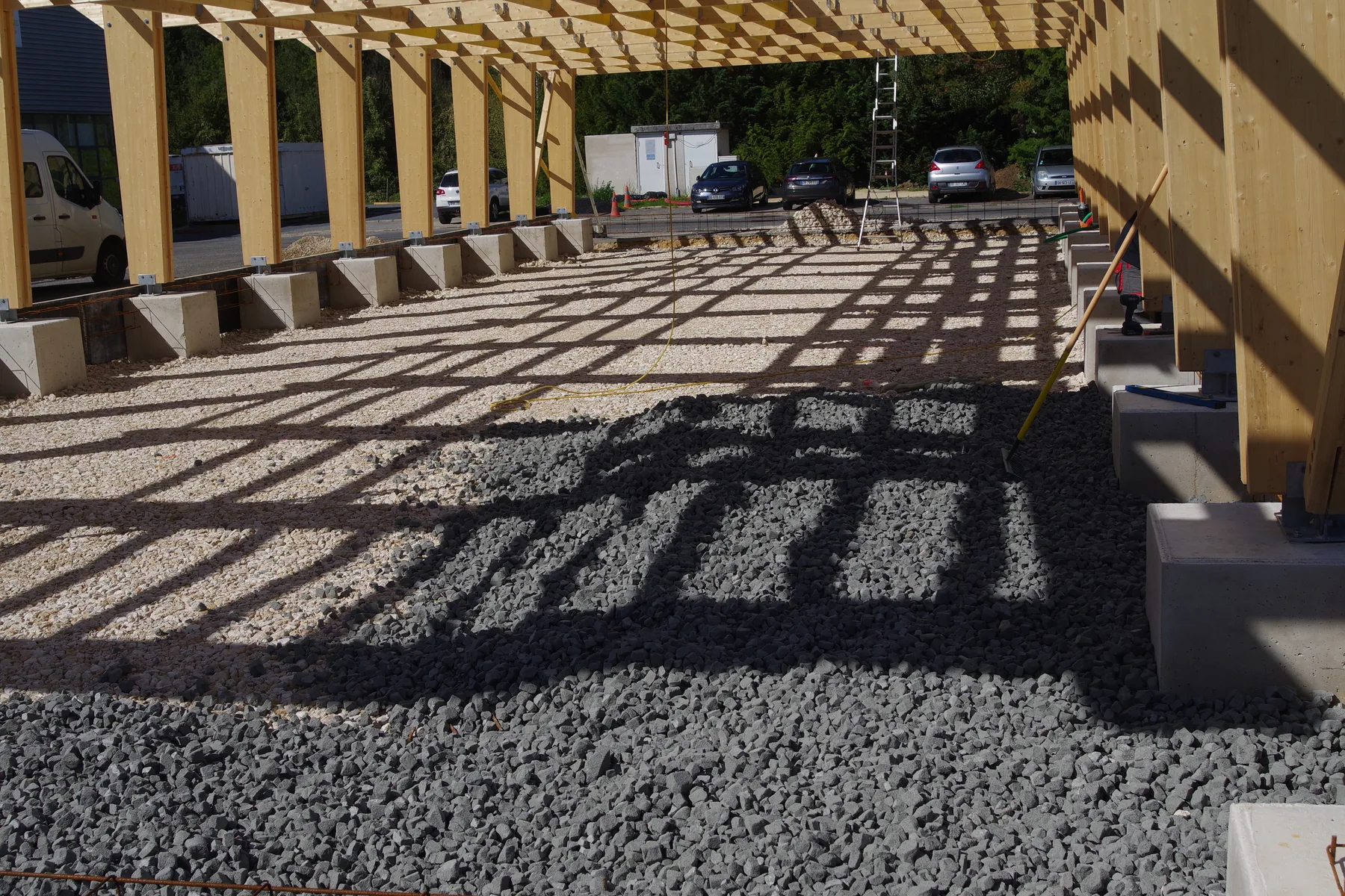 Isolation MISAPOR sous dallage - Chantier de Prunay Macker-Claude.architecte - photo de chantier 02