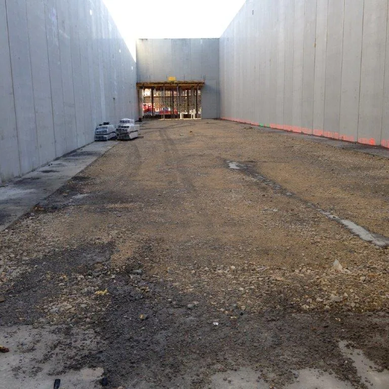 Isolation MISAPOR sous dallage - Construction d'un centre logistique pour magasin LIDL à CH-1541 Sévaz - photo de chantier 03
