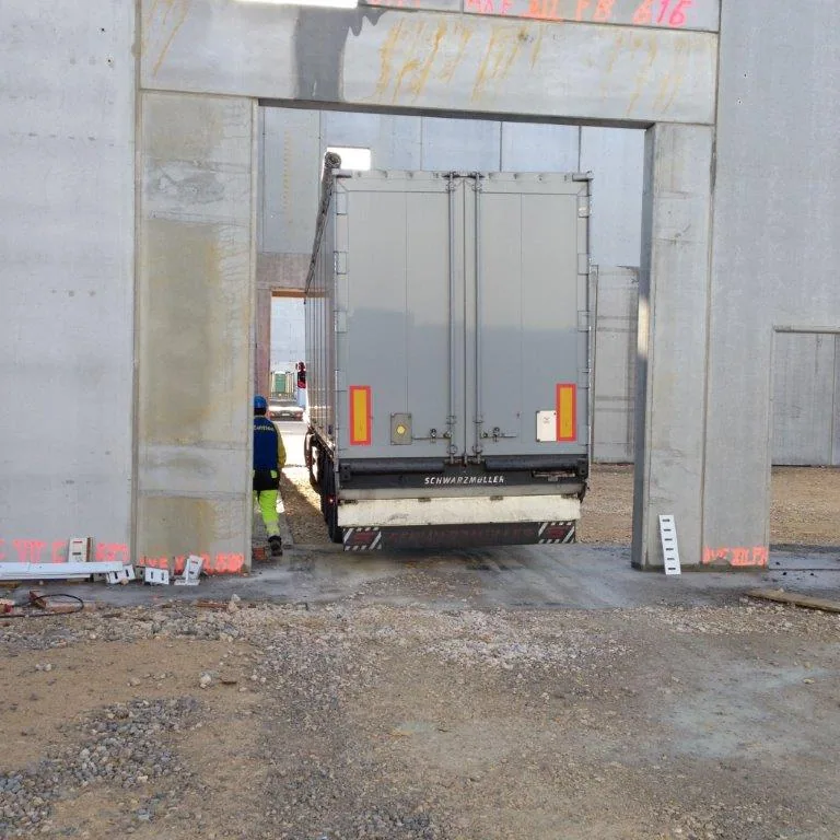 Isolation MISAPOR sous dallage - Construction d'un centre logistique pour magasin LIDL à CH-1541 Sévaz - photo de chantier 04