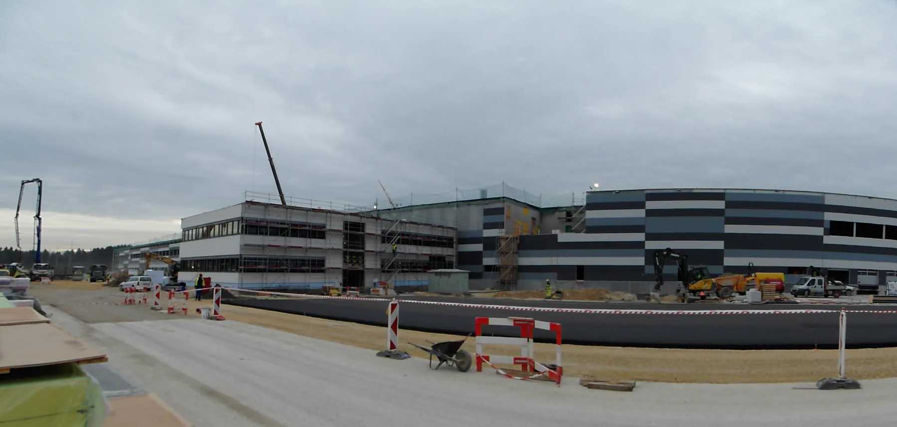 Isolation MISAPOR sous dallage - Construction d'un centre logistique pour magasin LIDL à CH-1541 Sévaz - photo de chantier 22
