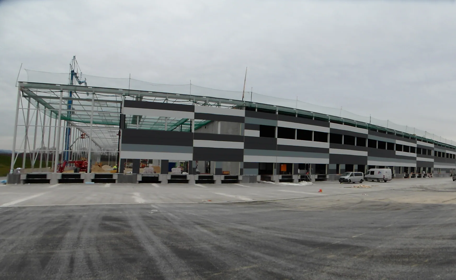 Isolation MISAPOR sous dallage - Construction d'un centre logistique pour magasin LIDL à CH-1541 Sévaz - photo de chantier 23