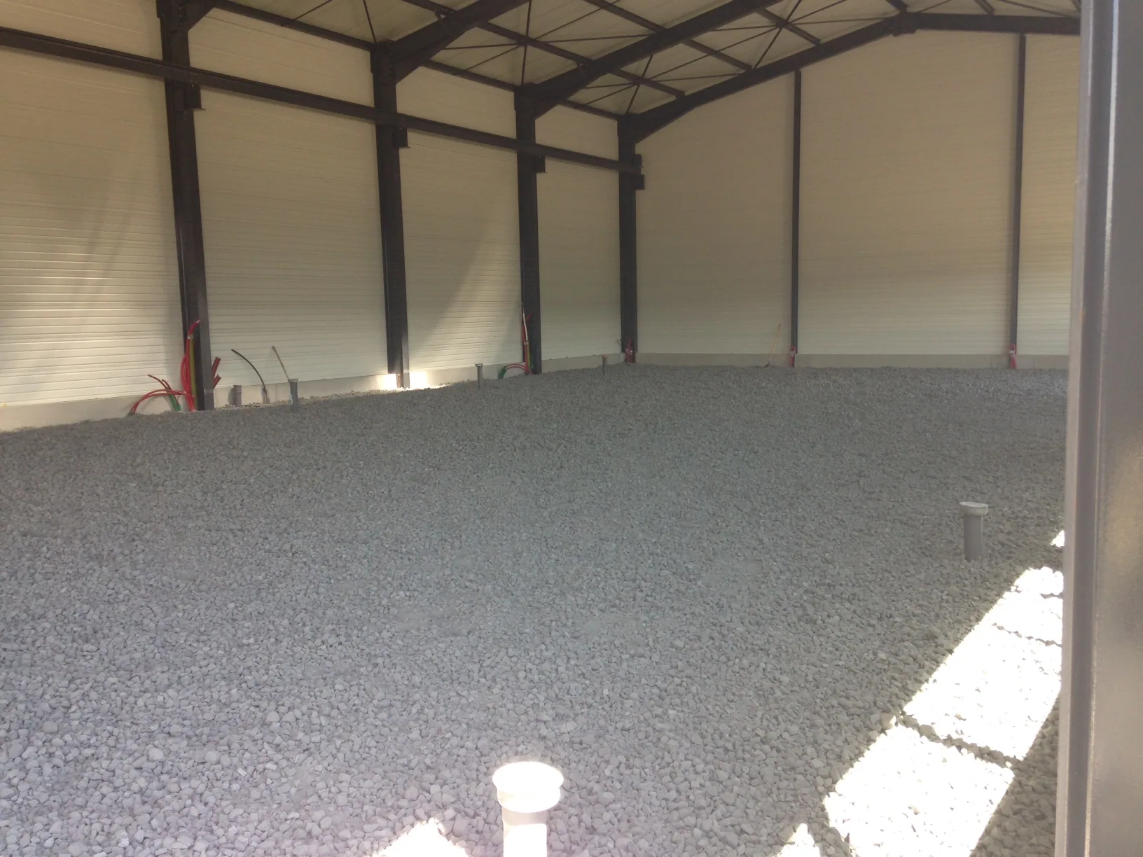 Isolation MISAPOR sous dallage - Construction d'une Halle 25650 La Longeville - photo de chantier 07