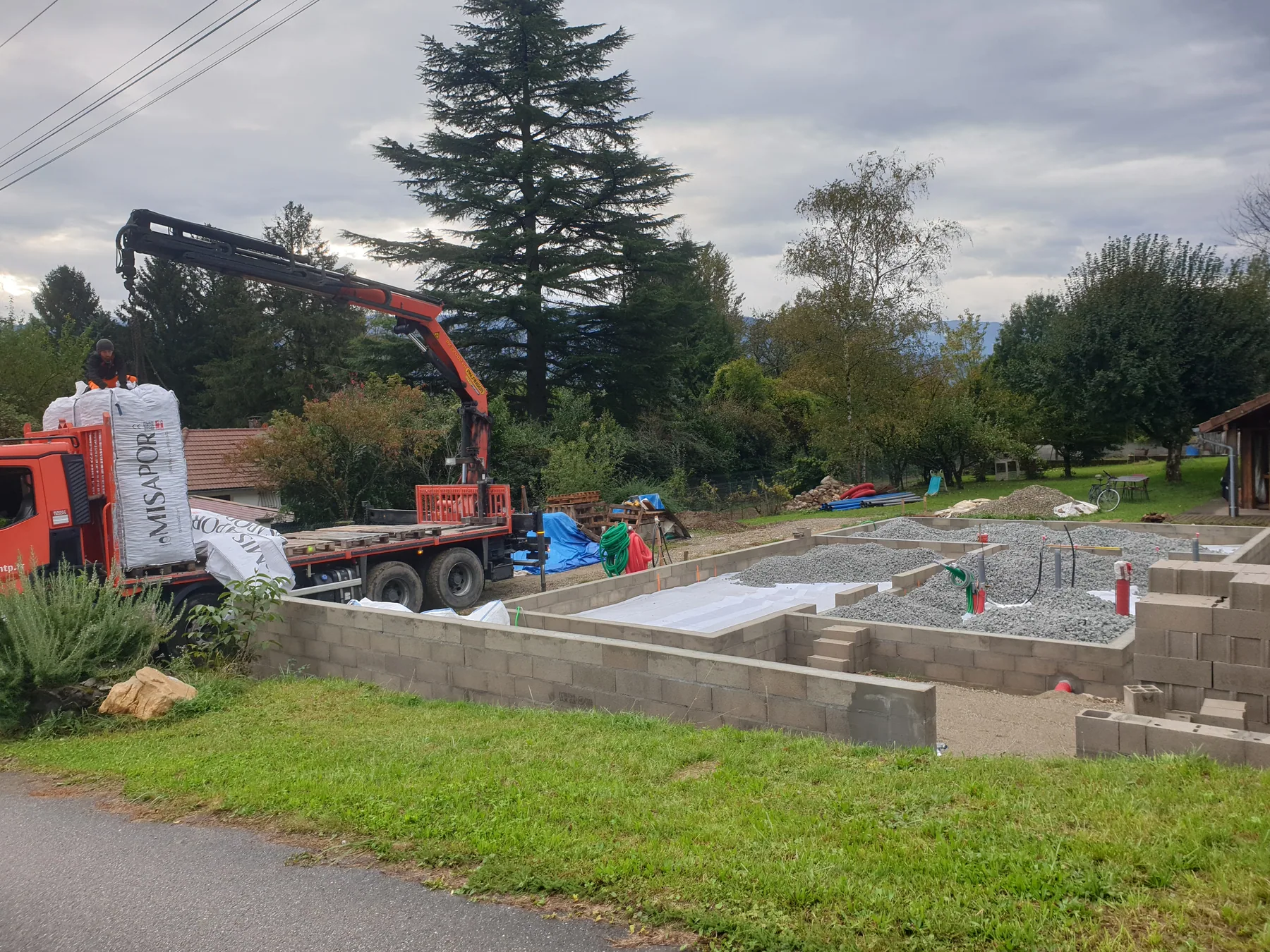 Isolation MISAPOR sous dallage - Maison 73 allée de la perrière 38530 BARRAUX - photo de chantier 07