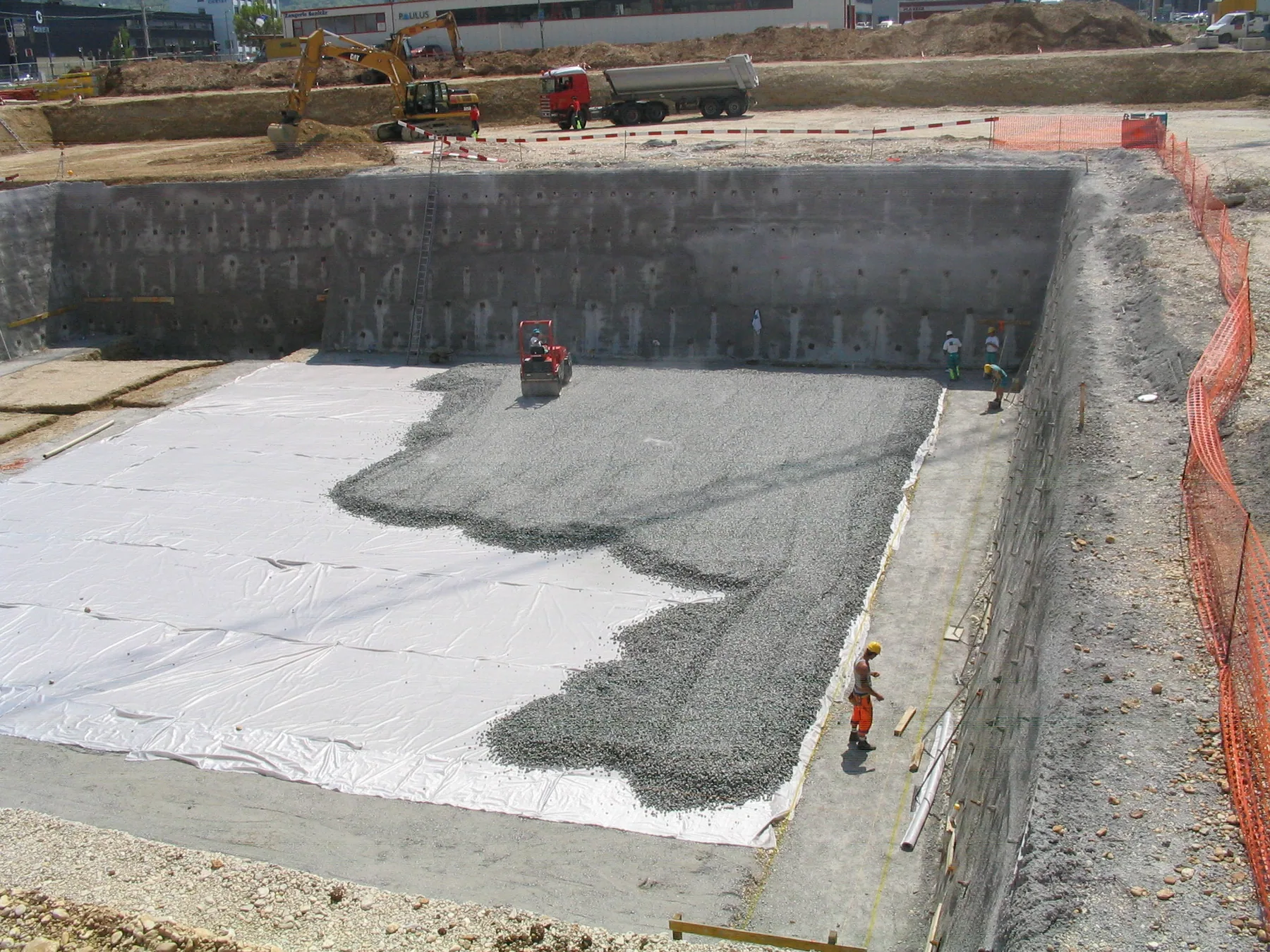 MISAPOR sous radier - Bâtiment administratif à CH-Aesch - photo de chantier 03