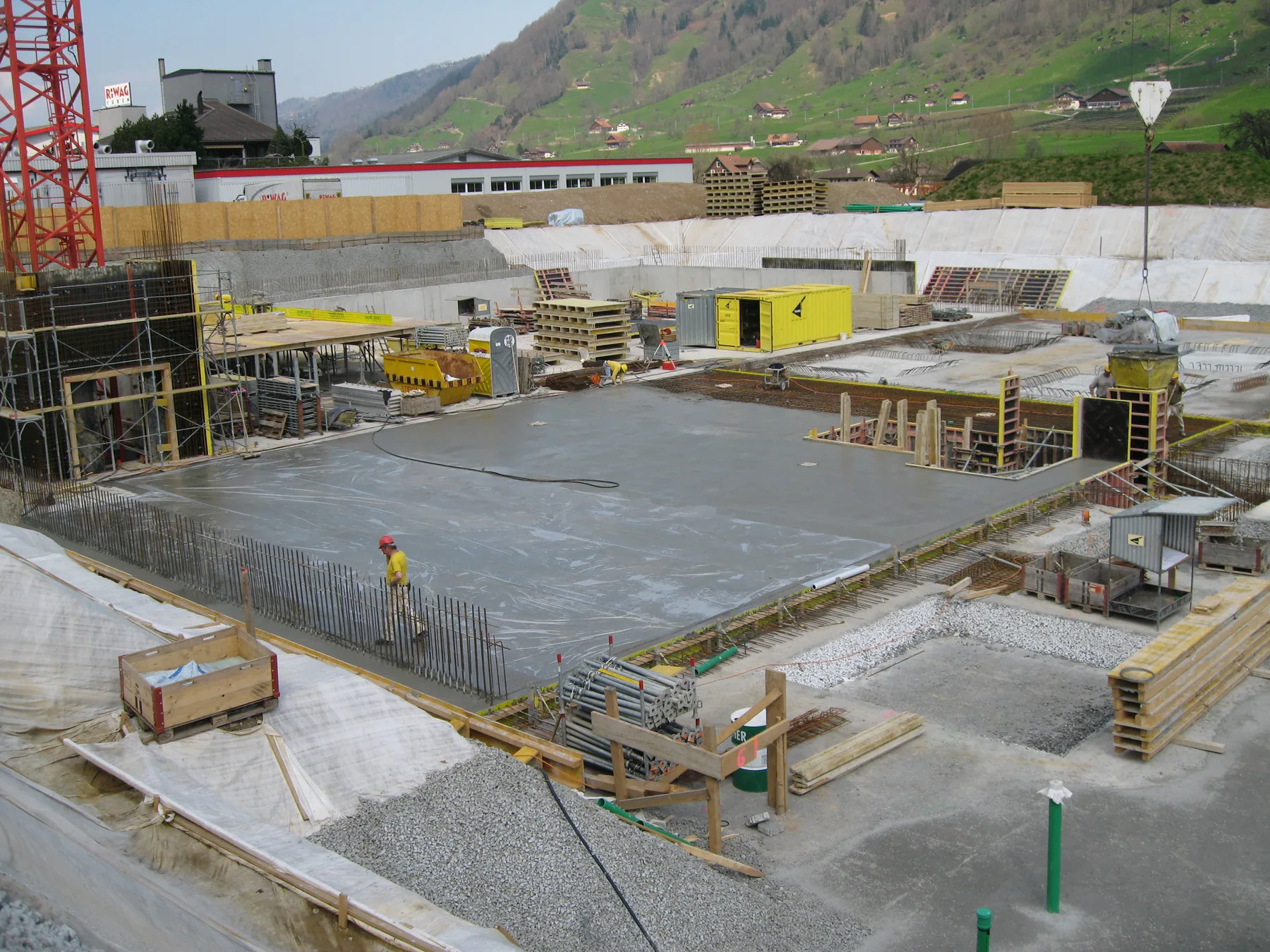 MISAPOR sous radier - Bâtiment administratif Riwag à CH-Arth - photo de chantier 03