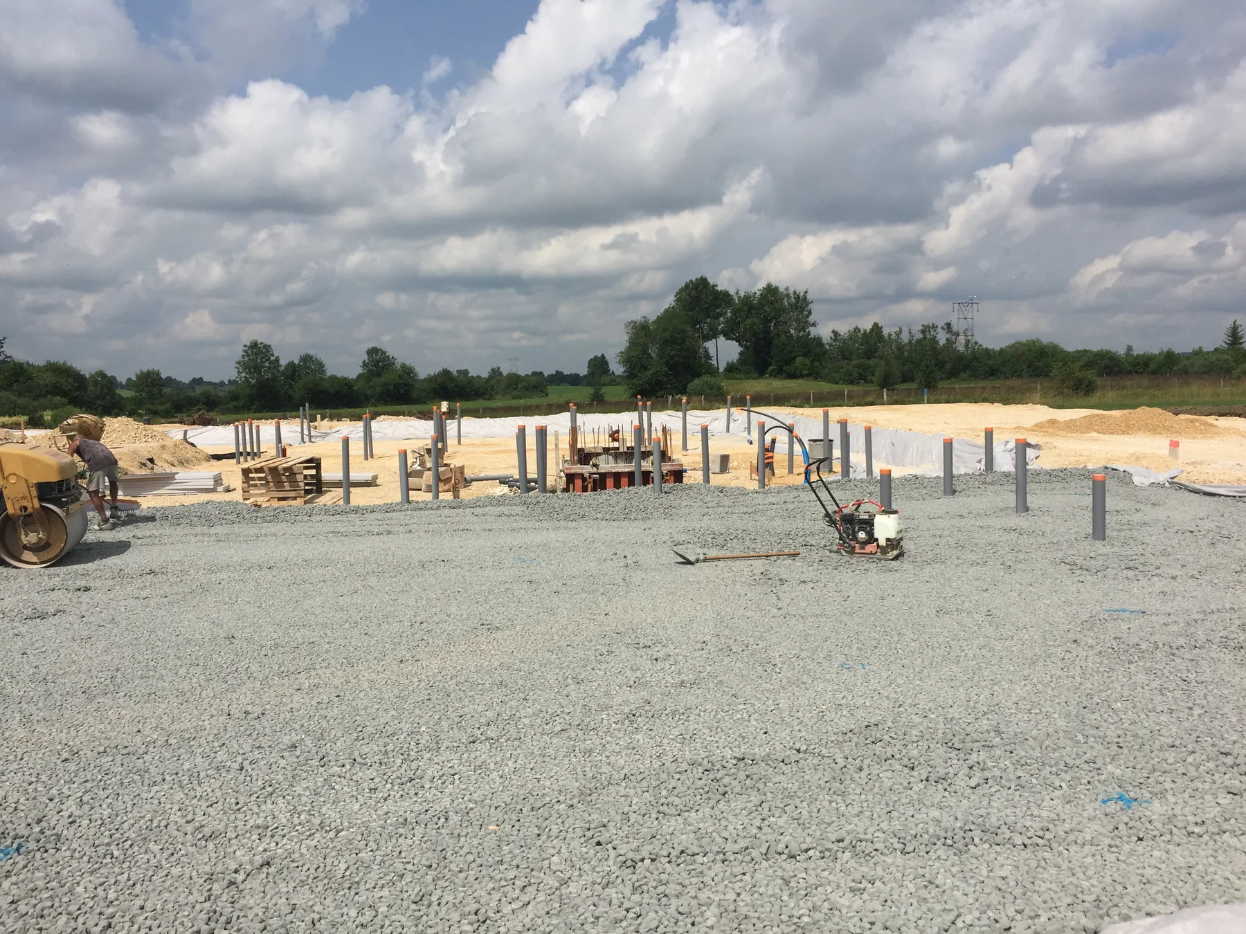 MISAPOR sous radier - Groupe scolaire et périscolaire 25300 Granges-Narboz - photo de chantier 02