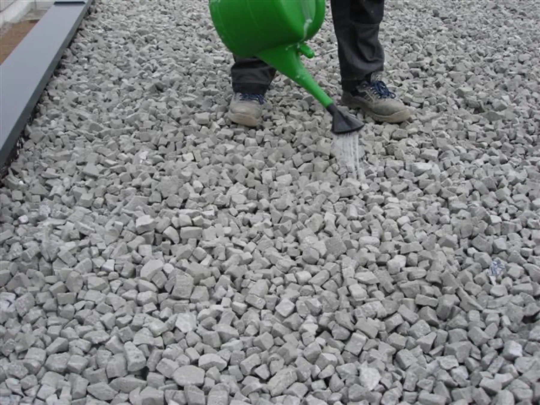 MISAPOR formant une plateforme drainante en toiture