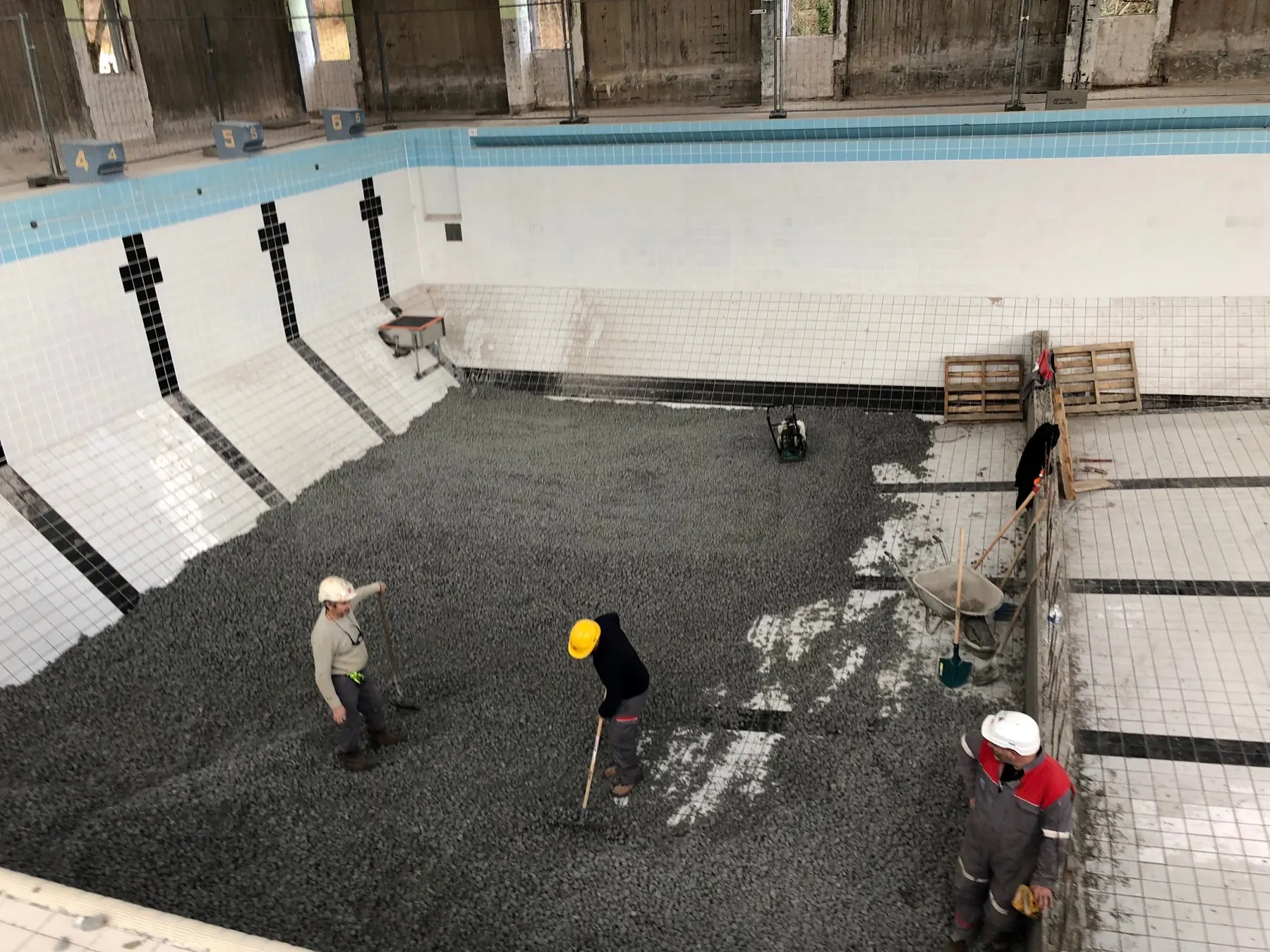 Reprofilage d’un bassin de piscine avec MISAPOR