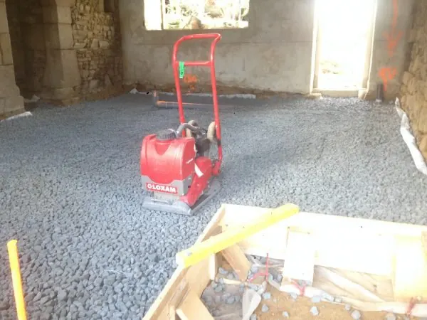 Compactage du MISAPOR dans le projet PierreTerre