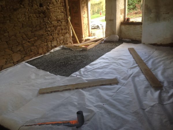 Préparation du géotextile dans le projet PierreTerre