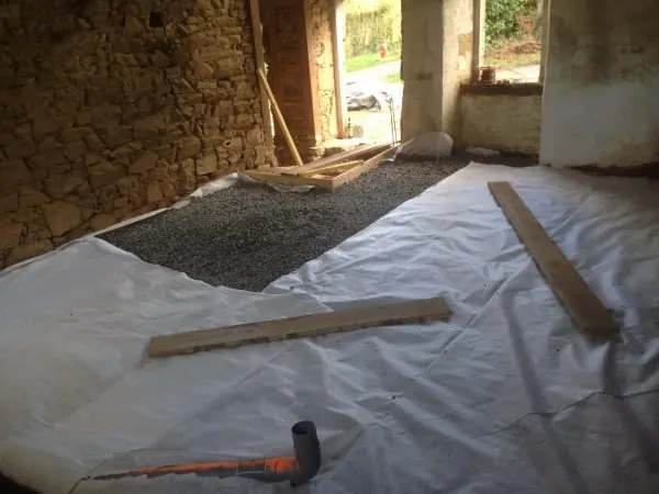 Préparation du géotextile dans le projet PierreTerre